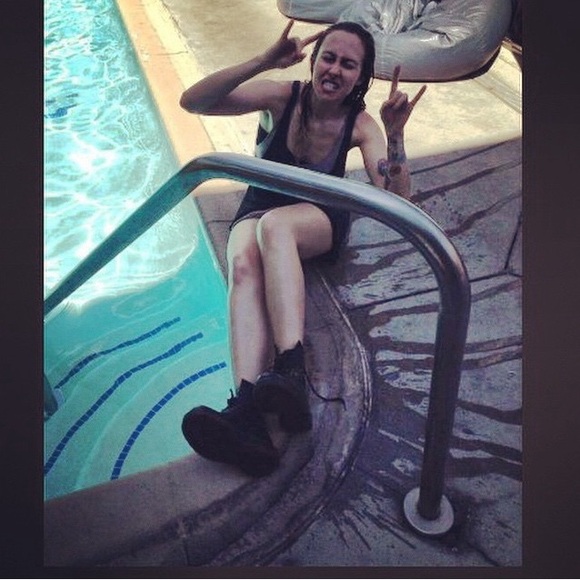 Meet your Posher, Carrisa - Picture 11 of 16